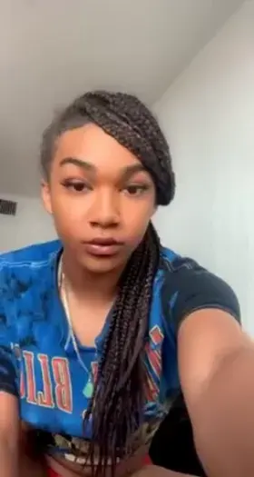 Uncut princess 👸🏽👑