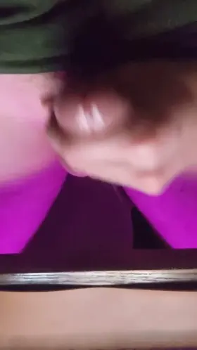 I am not attracted to men, but I fantasize have a huge cock pulsating cum in my mouth. [30]