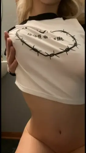 Sexy tittydrop + Perfect Body. Flash