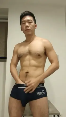 boy Hung Strip & Stroke