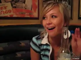 Flashing In A Resteraunt