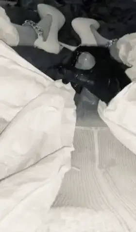 Little Handjob, first time posting hope you enjoy ❤️