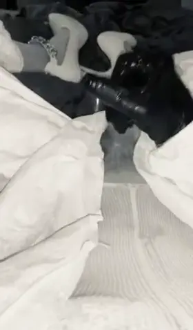 Release the pressure 🥵🖤