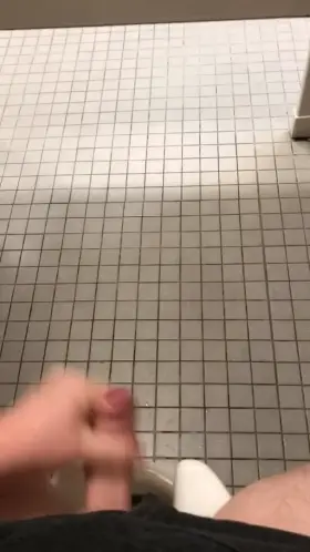 Balls were hurting at work, so I exploded a huge load!