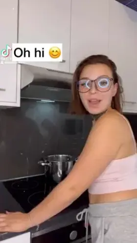 I usually hate it from behind but we've tried it more and more lately and I'm slowly starting to love anal 😋