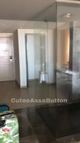 [F] What so you think about this view?