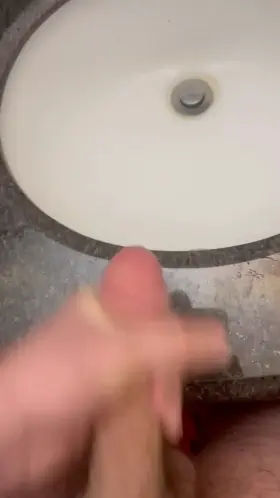 My first time showing myself cumming, does it turn you on?