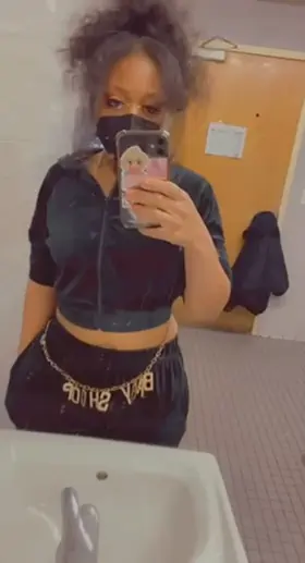 Enjoy 35% off for the month of April with me 🌼 Customs | Sexting | Dick Rates