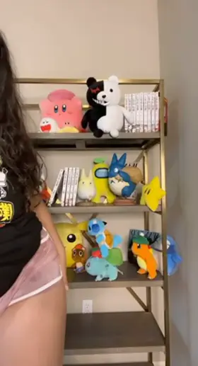 Would you fuck a girl you saw on Reddit?