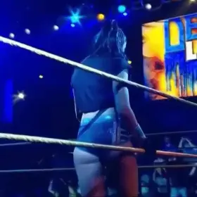 Indi Hartwell 🍑