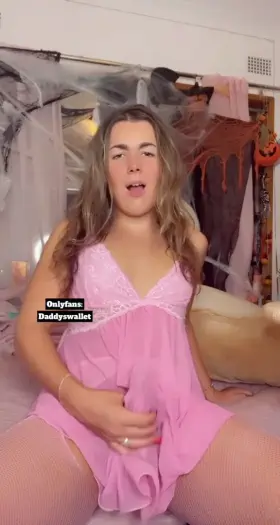 hey straight guys, would u rather suck my big cock or fuck my juicy ass? be honest :P