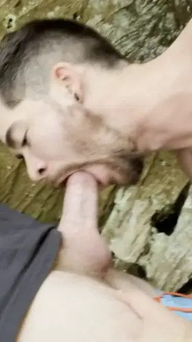 Sucking a fat cock on a hiking trail.