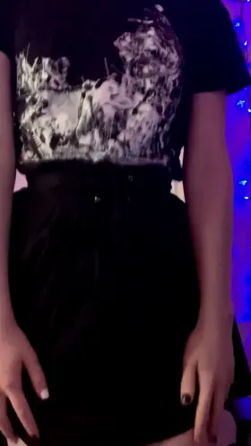 i should post videos more often🖤