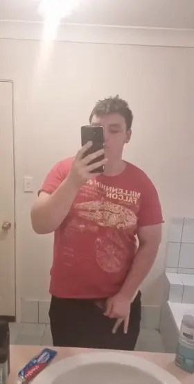 If I made you stop scrolling you have to tell me you dirtiest secret/fantasy