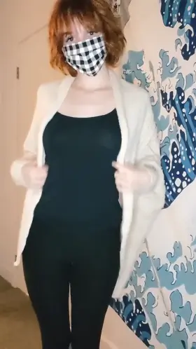 How I look on our coffee date, vs how I'll look if I invite you back to mine