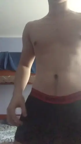 18 im very horny rn)