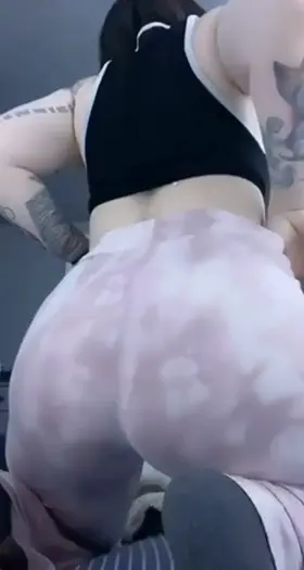 I have so much to offer your cock. I love to keep my men pleased in every way. Link in comments 😘