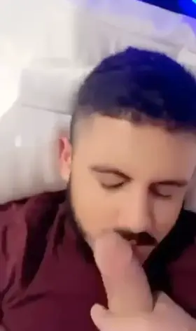 [/r/straightturnedgay] time to suck cock!