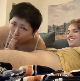 i love how cute we look while i give him head!