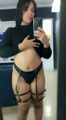 🖤 [SELLING]💵 I’m available to play rn❗️ 💦 [SEXTING] or [CAM]🔥Live verify👀 [CUSTOM]👅 [PICS] 📸 [VIDS]📹[GFE]🥰 ADDME Snapchat Osd.24, Kik: Osd.21, Telegran Oshy21, Skype: live:.cid.58407a4e6f4cb8fc