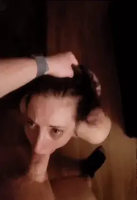 Love using this sub slut's perfect little throat 😏 [F] [M]