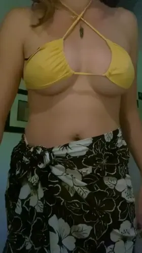 Best top for a titty drop!