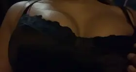 Was walking home and decided to flash my tits on the bridge 😝