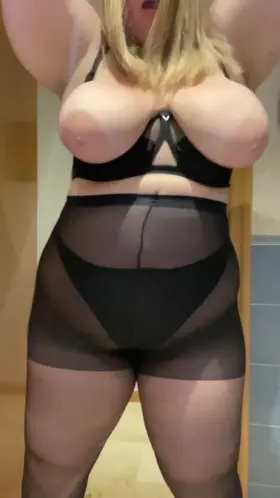 Do you like my outfit for the night?