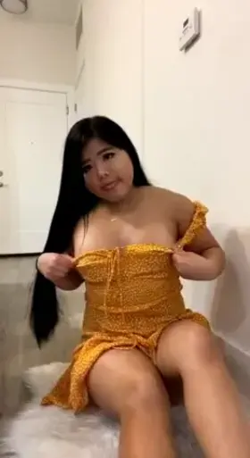 💦🔥TINY CUMSLUT NEEDING A DADDY💦🔥