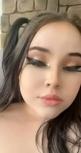 I try to never wear panties 🥺💕