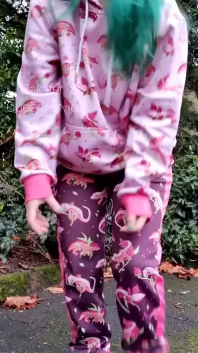 Love fingering myself in public