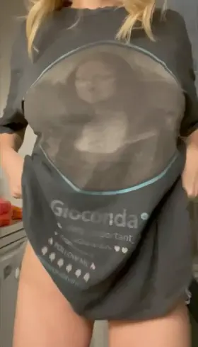 19[F4A ]Upvte that if your cock is bigger than 4.1 inches SC: laurasiks