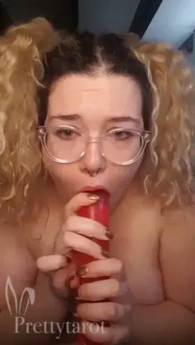 ~$4 OnlyFans!~❤Watch me gag on toys and dick❤ SALE untill the end of January!! Link in the comment⬇️