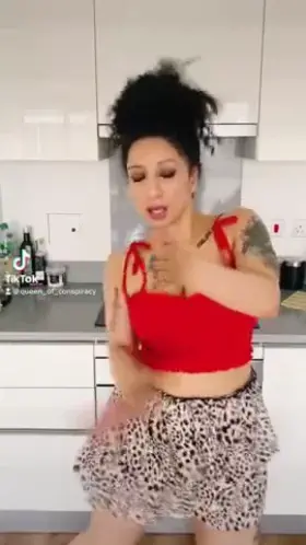 im the best dancer sike