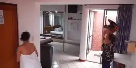 Entrega De Domicilio Termina En Sexo Duro En un Motel De Colombia