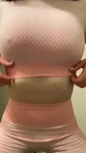 I love to make them bounce [oc][f]