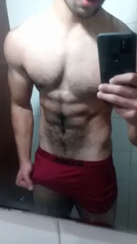 19 GET DOWN!! and start sucking 😈