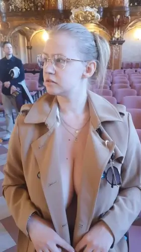 Public Flashing Big Tits by cukierkowa