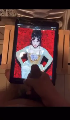 Billie takes my nut🥜😩