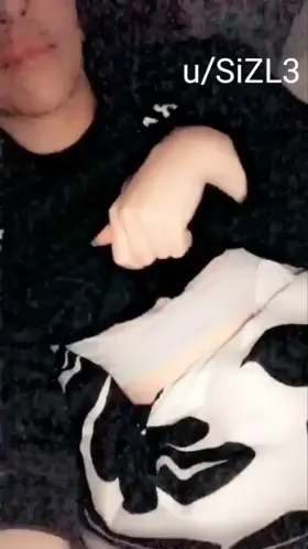 Big tit reveal by a 30 year old milf 😈😻🥰😘