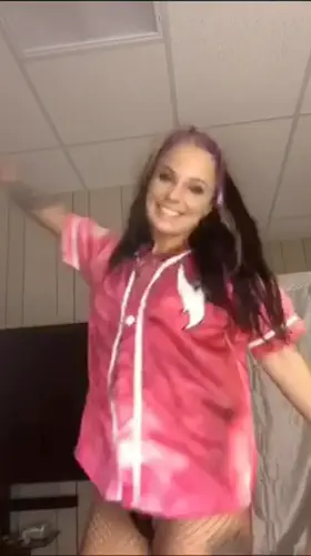 Take me to a rave then let me sit on your face?