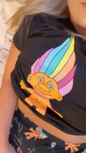 (32) Do I make your cock happy