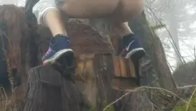 [F] Risky outdoor pee in public park