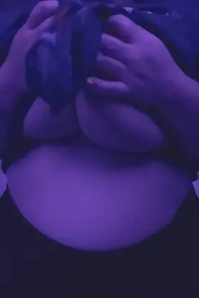 just dropping in to say hi💖 (OC)