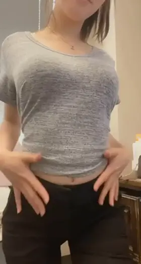 [f] decided to show off on my lunch break.. what do you think? work wife material?🙂