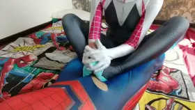 St-Molly (Cosplay) - Spider-Gwen giving Spider-Man a Footjob