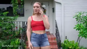 Aj Applegate Gets Tricked Into Fucking A Guy Who Saved Her Stolen Phone [Bang]