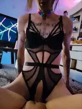 On this episode of gothic sluts go wild..