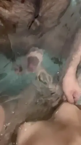 Bathtub cum together [00:17]