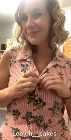 SURPRISE.... (🔥👇FREE LINK MEGA IN THE COMMENTS👇🔥)